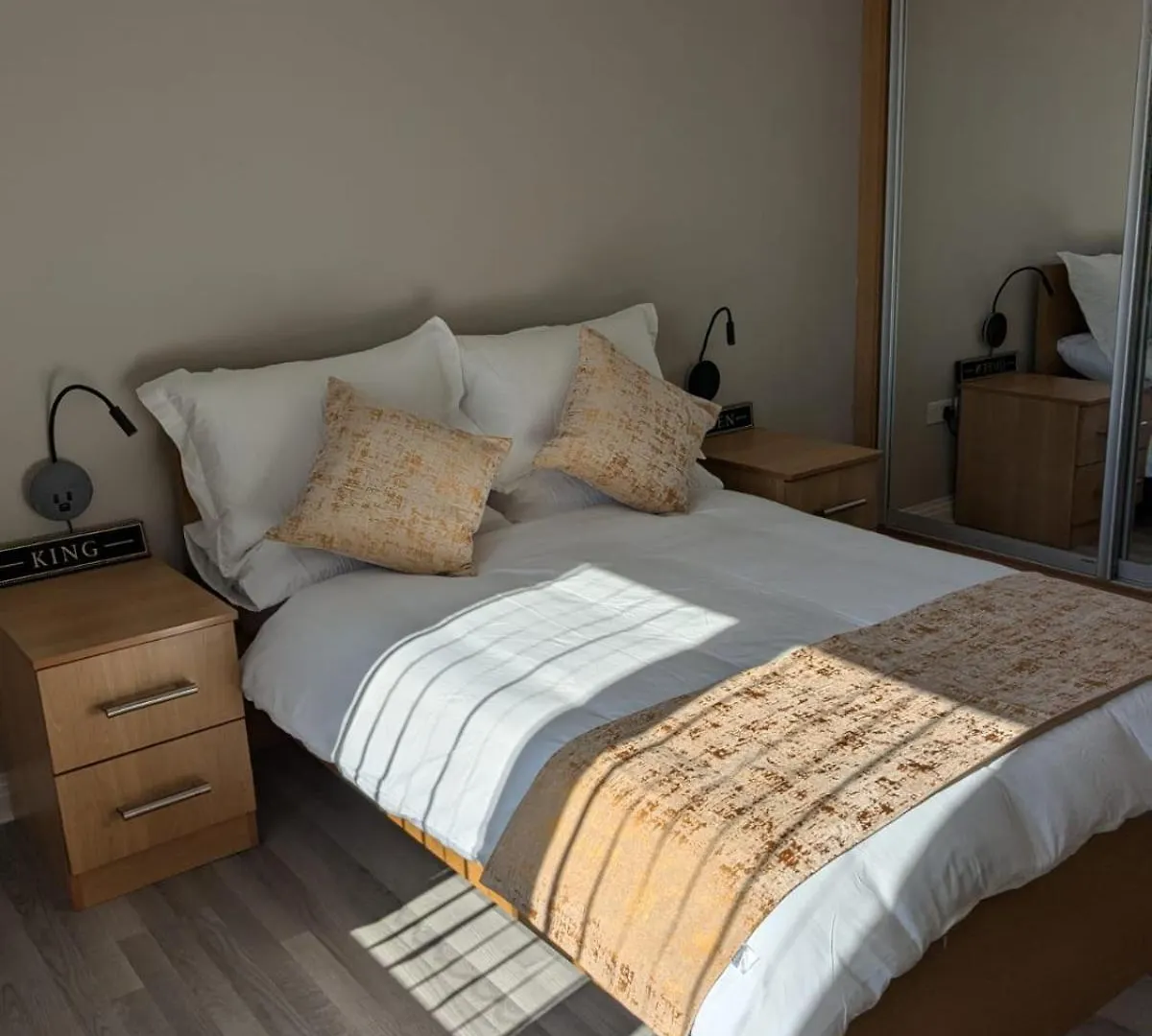 London Heathrow Apartment - West Drayton Yiewsley